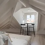 Tejo Riverside Chill Duplex Apartment